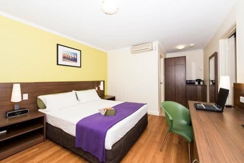 Standard Queen Room
