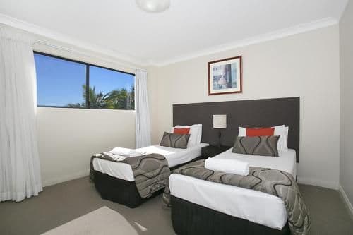 Three-Bedroom Apartment with Spa Bath