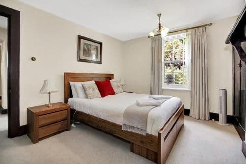 Two-Bedroom Apartment - The Gamekeeper