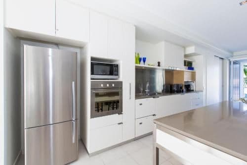 Three-Bedroom Apartment - Weekly Housekeeping