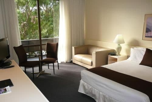 Queen Room with Spa Bath