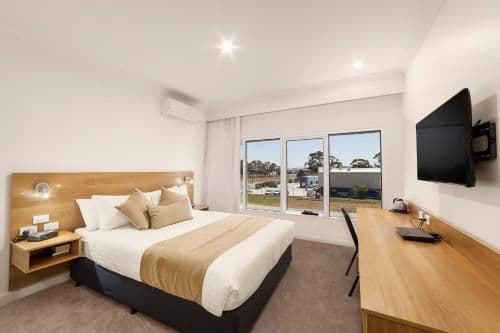Executive Queen Room
