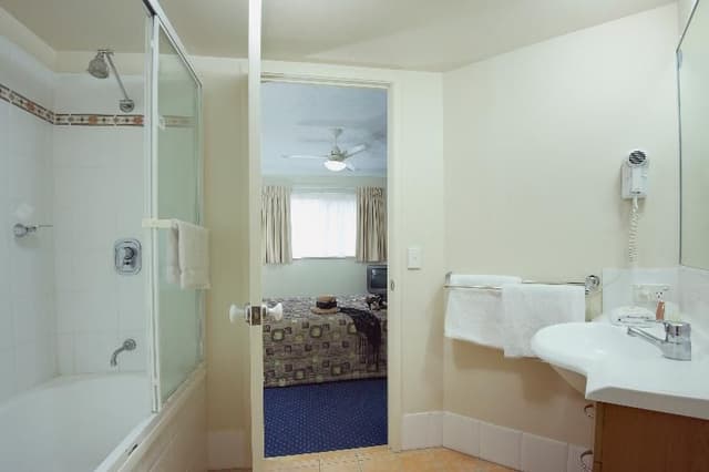 APARTMENT ONE BEDROOM