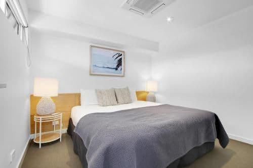Two-Bedroom Lake King