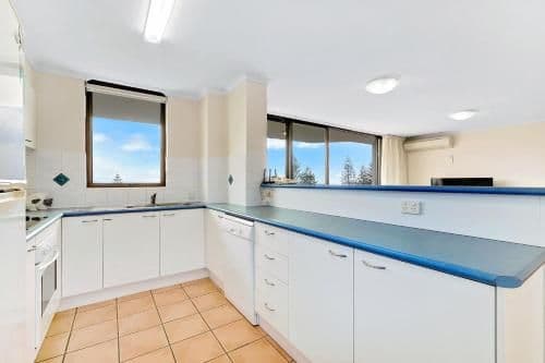 Two-Bedroom Apartment (Level 4-12)