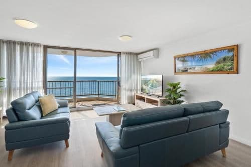 Two-Bedroom Apartment (Level 4-12)