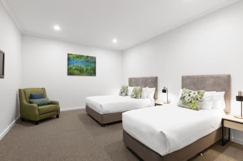 Deluxe Family Suite