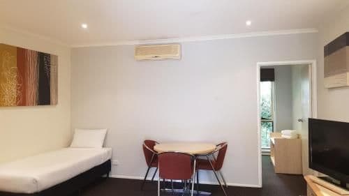 Deluxe Family Suite