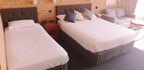 Queen and Single Room