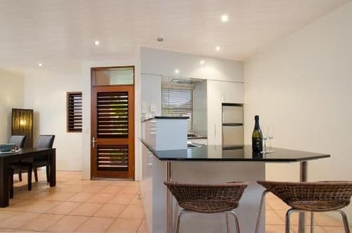 Luxury Courtyard Apartment - Pets upon Request - Charges Apply