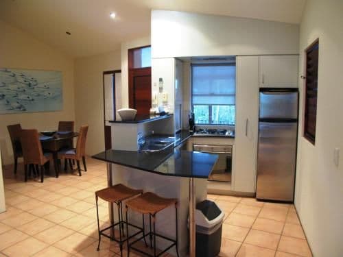 Luxury Upper Floor Apartment - No Pets