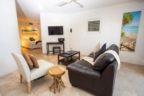 Deluxe One Bedroom Suite