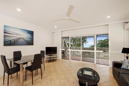 One-Bedroom Apartment with Ocean View