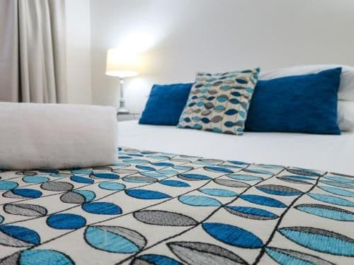 One-Bedroom Apartment with Ocean View