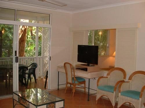 Superior One-Bedroom Apartment