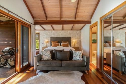 Luxury One-Bedroom Cottage - Honeymoon 
