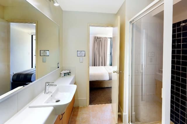APARTMENT ONE BEDROOM