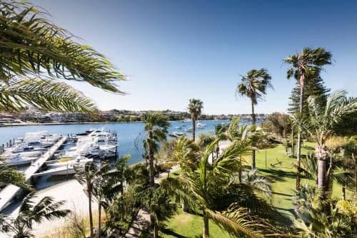 Two-Bedroom Apartment with Two Queen Beds and River View