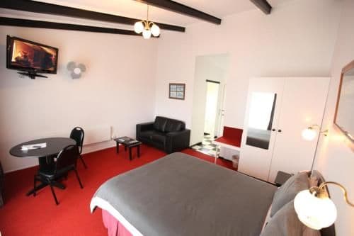 Queen Room with Sea View
