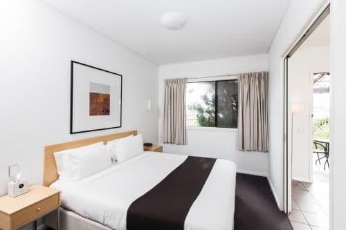 Waterfront One Bedroom Spa Apartment