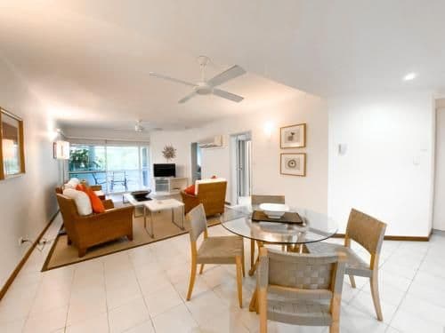 One-Bedroom Apartment with Balcony