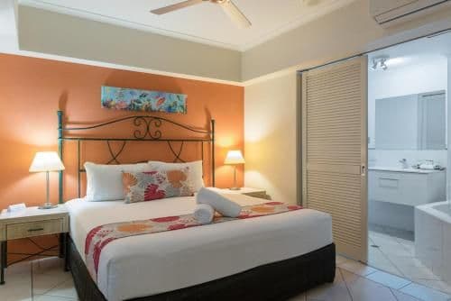 One-Bedroom Apartment with Spa Bath