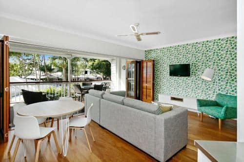 One-Bedroom Suite with Spa Bath