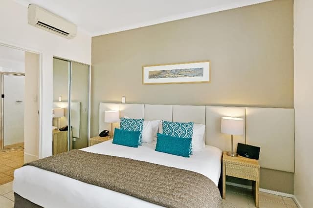 APARTMENT TWO BEDROOMS