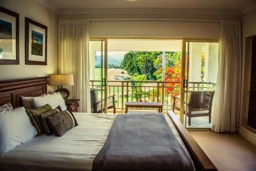 Four-Bedroom Villa - Split Level