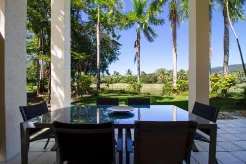Four-Bedroom Villa - Split Level