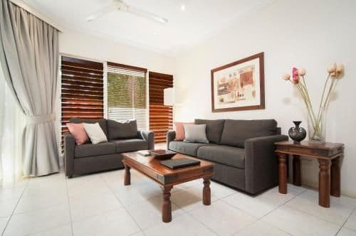 One-Bedroom Apartment with Garden View