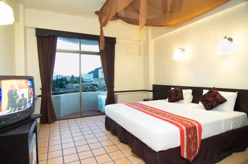Deluxe Double or Twin Room