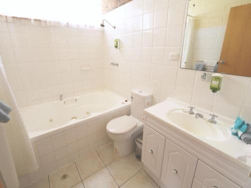 Deluxe Triple Room with Spa Bath