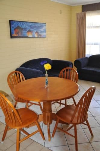 Deluxe Two-Bedroom Apartment