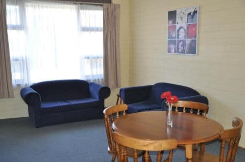 Deluxe Two-Bedroom Apartment