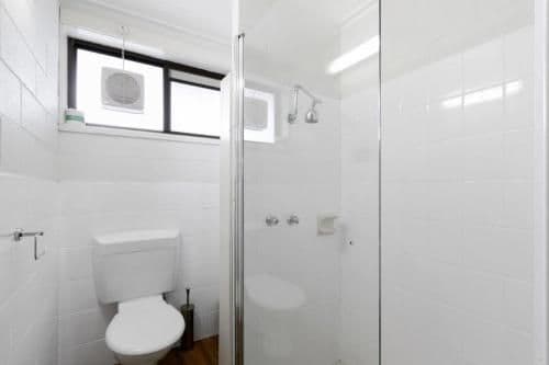 King Room with Spa Bath