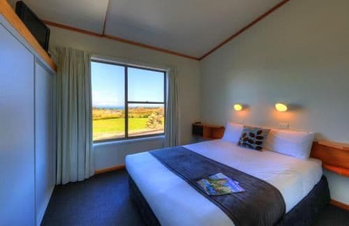 Two-Bedroom Apartment with Sea View