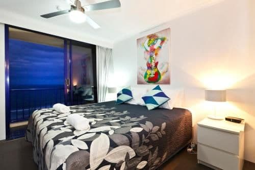Superior One-Bedroom Apartment