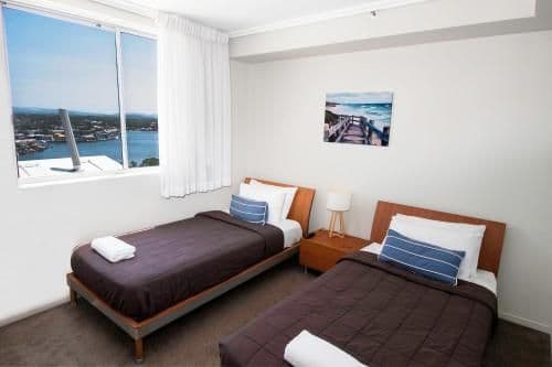 Three-Bedroom Apartment with Two Bathrooms - Low Floor