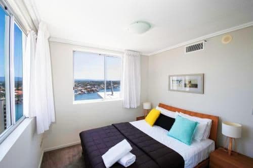 Three-Bedroom Apartment with Two Bathrooms - Low Floor