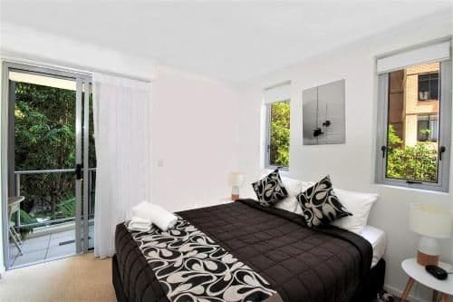 Three-Bedroom Apartment with Two Bathrooms - Low Floor
