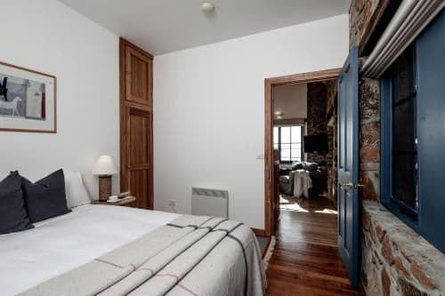 Three-Bedroom Cottage - Split Level