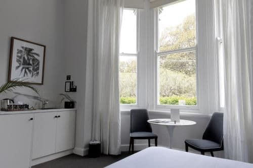 Superior Queen Suite