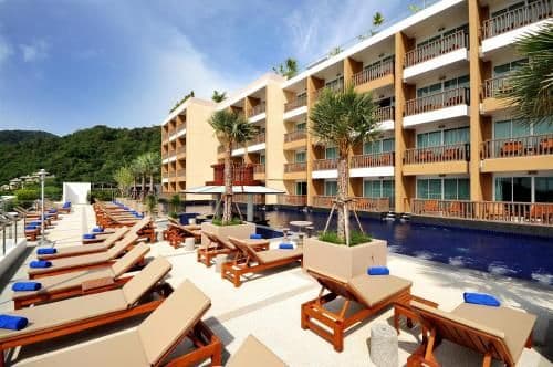Deluxe Double or Twin Room with Pool Access
