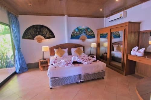 Villa with Sea View