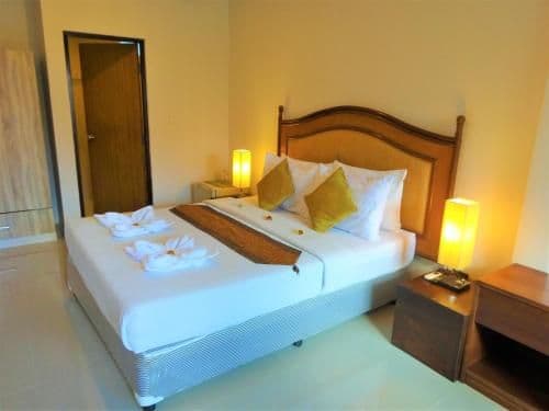 Superior King Room
