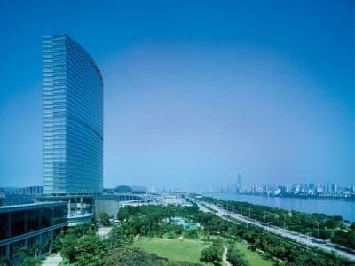 Shangri-La Guangzhou (Deluxe)