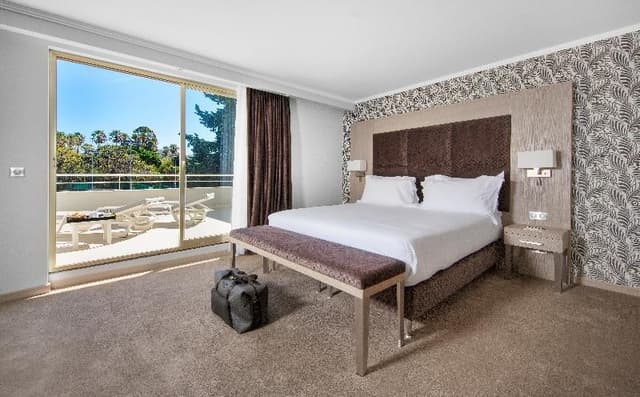 DOUBLE DELUXE WITH BALCONY