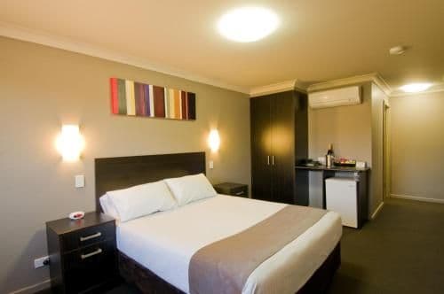 Queen Room