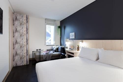 Superior Queen Room